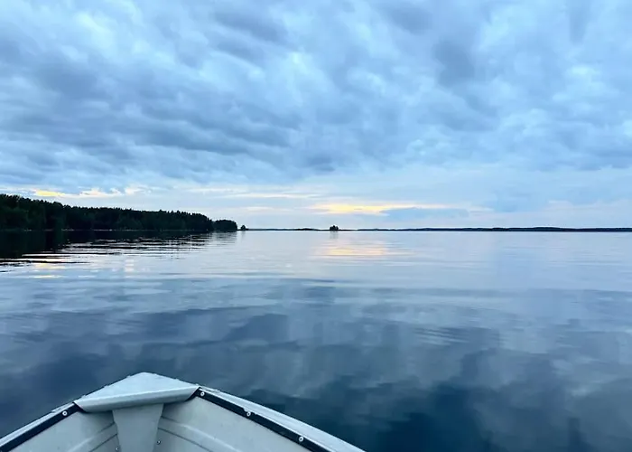 Lihapullia Lac, Sauna, Privee, Deux Rien Que Pour Vous 度假居 *